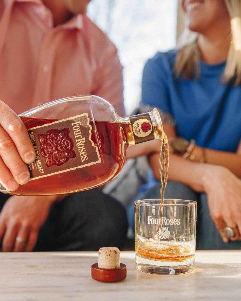 【未開封】Four Roses Small Batch Select バーボン Four Roses Small Batch Select Bourbon – The Good Pour